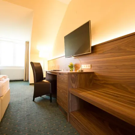 Beethoven 4* Hinterbruehl